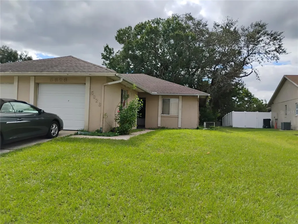 5828 Willow Leaf Court Orlando FL 32807