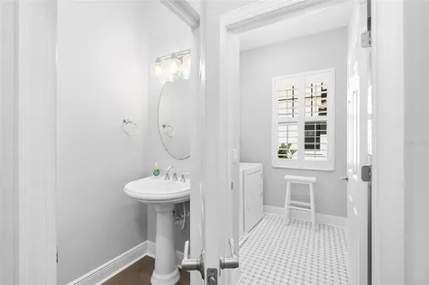 5902 Yeats Manor Drive Tampa FL 33616