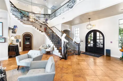 5902 Yeats Manor Drive Tampa FL 33616