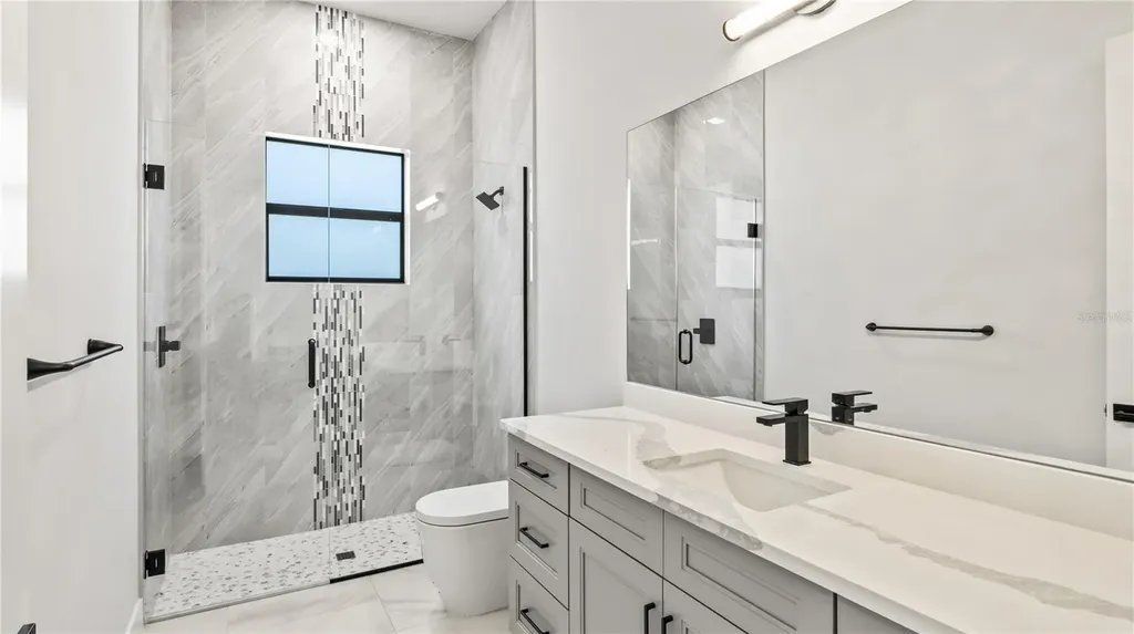 2133 Cape Coral Parkway W Cape Coral FL 33914