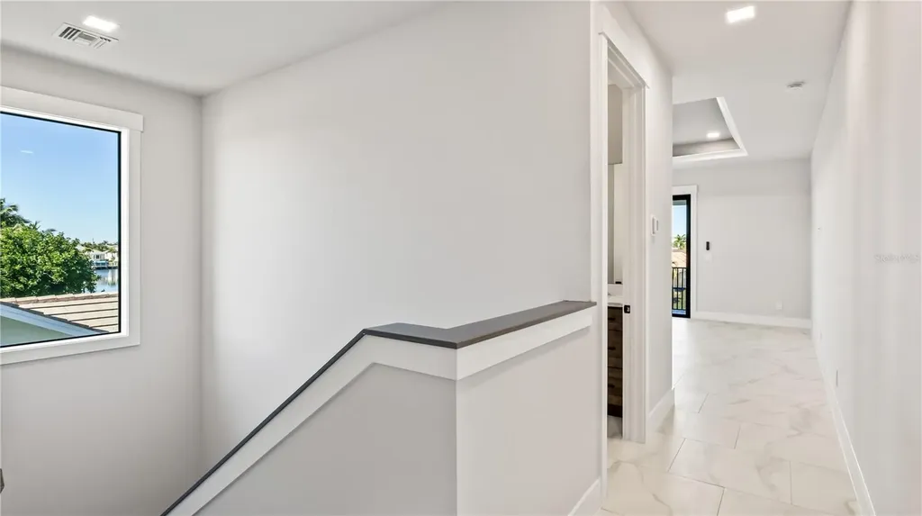 2133 Cape Coral Parkway W Cape Coral FL 33914