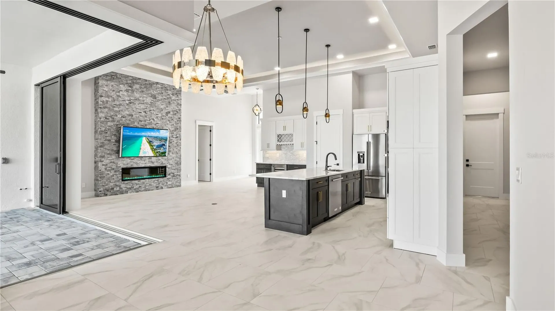 2133 Cape Coral Parkway W Cape Coral FL 33914