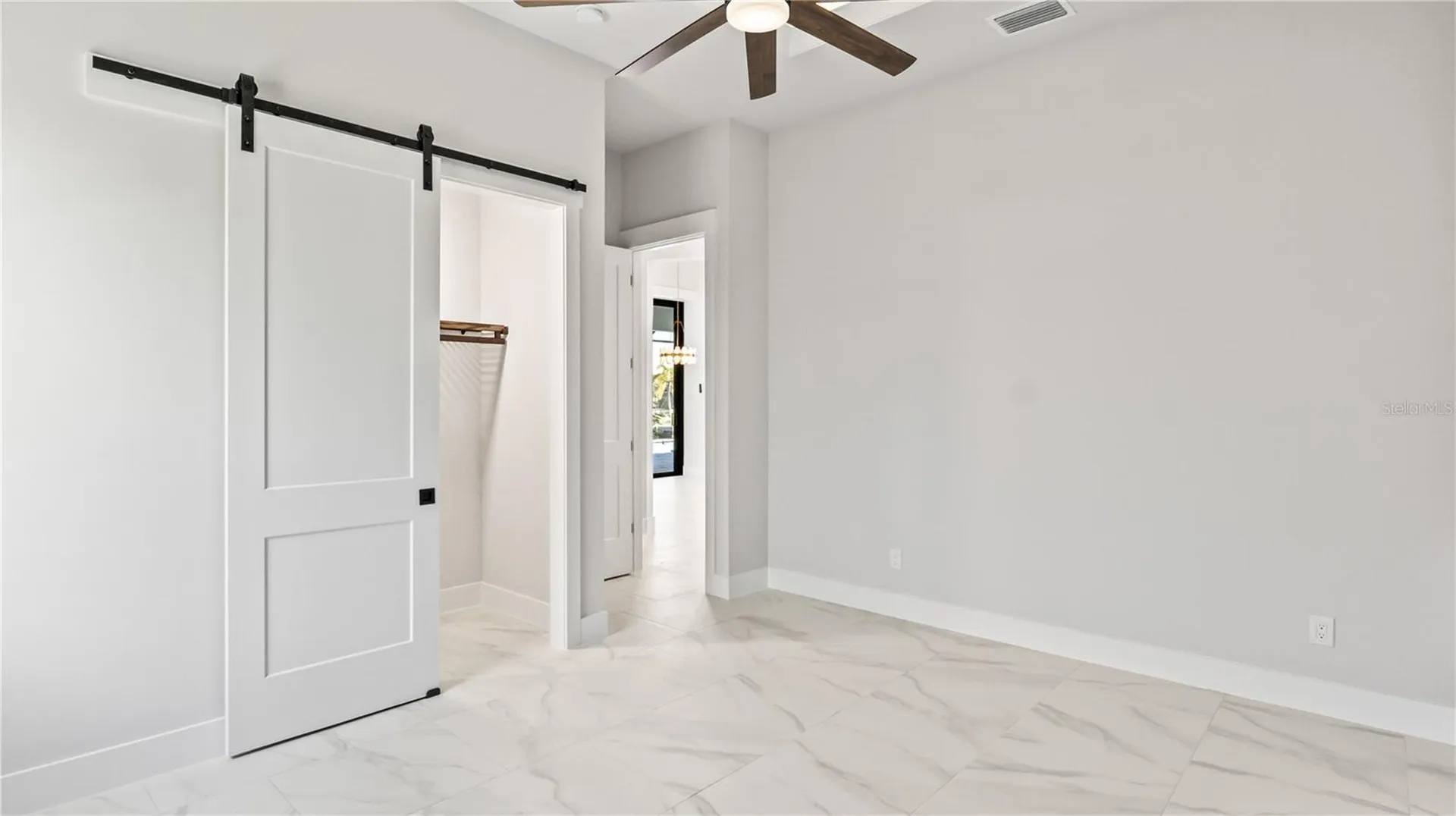 2133 Cape Coral Parkway W Cape Coral FL 33914