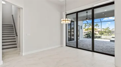 2133 Cape Coral Parkway W Cape Coral FL 33914