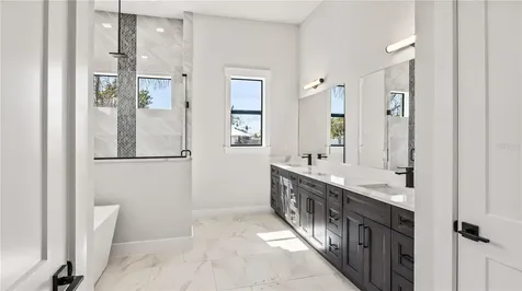2133 Cape Coral Parkway W Cape Coral FL 33914