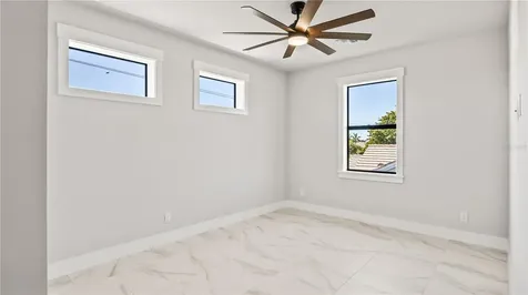 2133 Cape Coral Parkway W Cape Coral FL 33914