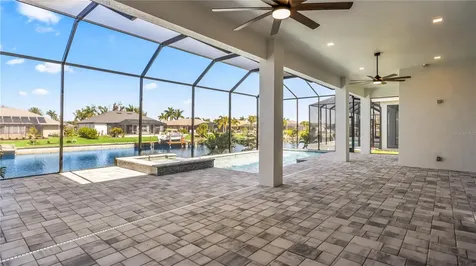 2133 Cape Coral Parkway W Cape Coral FL 33914