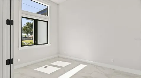 2133 Cape Coral Parkway W Cape Coral FL 33914