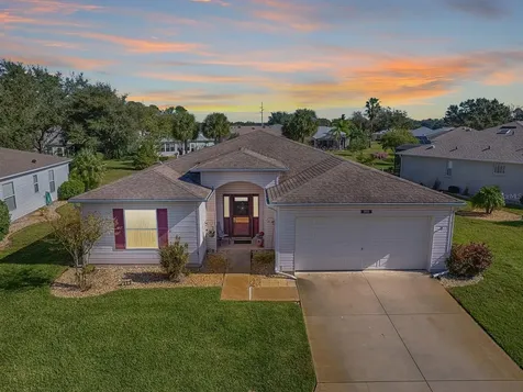 353 Bentwood Drive Leesburg FL 34748