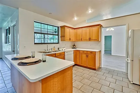6724 SW 93rd Avenue Gainesville FL 32608