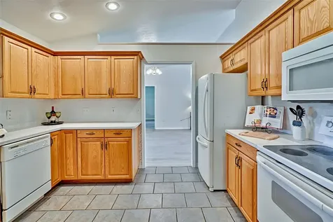 6724 SW 93rd Avenue Gainesville FL 32608