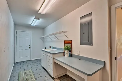 6724 SW 93rd Avenue Gainesville FL 32608