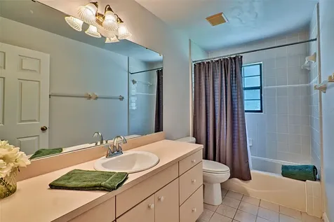 6724 SW 93rd Avenue Gainesville FL 32608