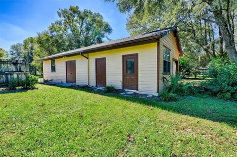 6724 SW 93rd Avenue Gainesville FL 32608