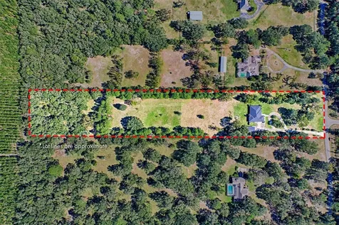 6724 SW 93rd Avenue Gainesville FL 32608