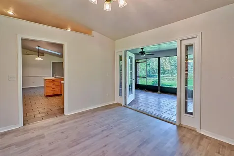 6724 SW 93rd Avenue Gainesville FL 32608