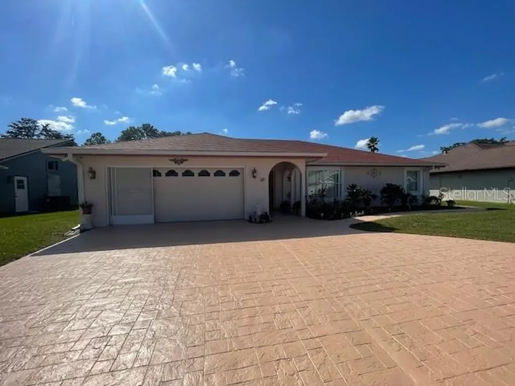 28 Bayside Drive Palm Coast FL 32137