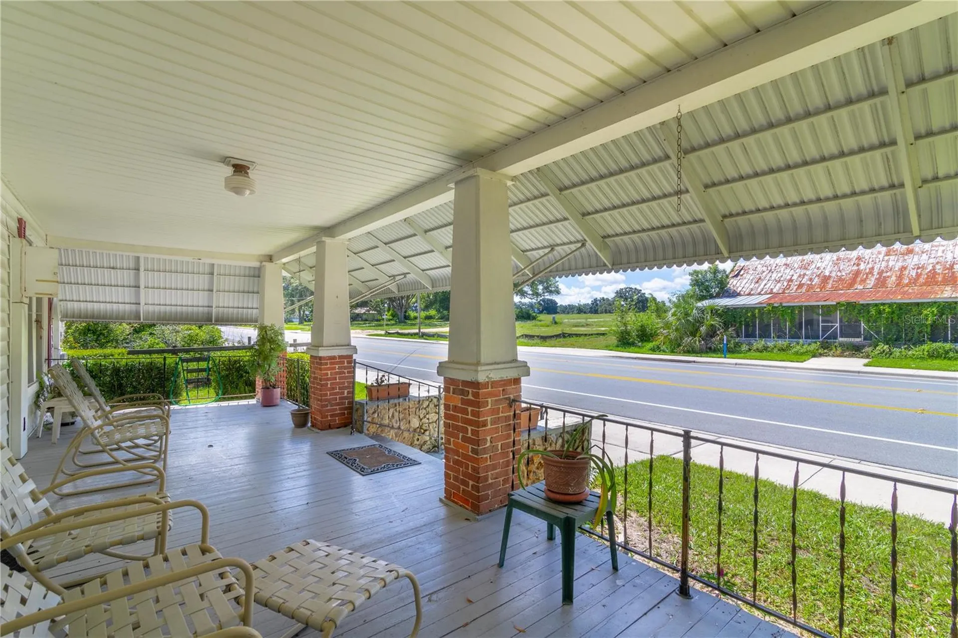 3778 E C-466 Road Oxford FL 34484