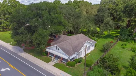 3778 E C-466 Road Oxford FL 34484