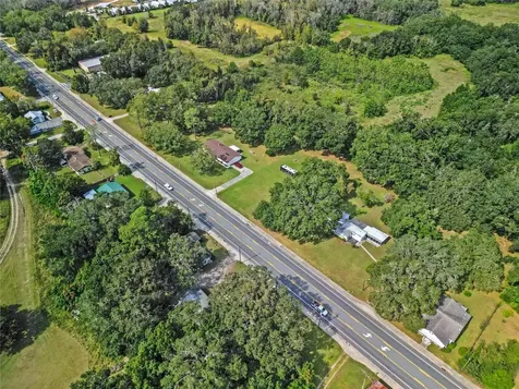 3778 E C-466 Road Oxford FL 34484