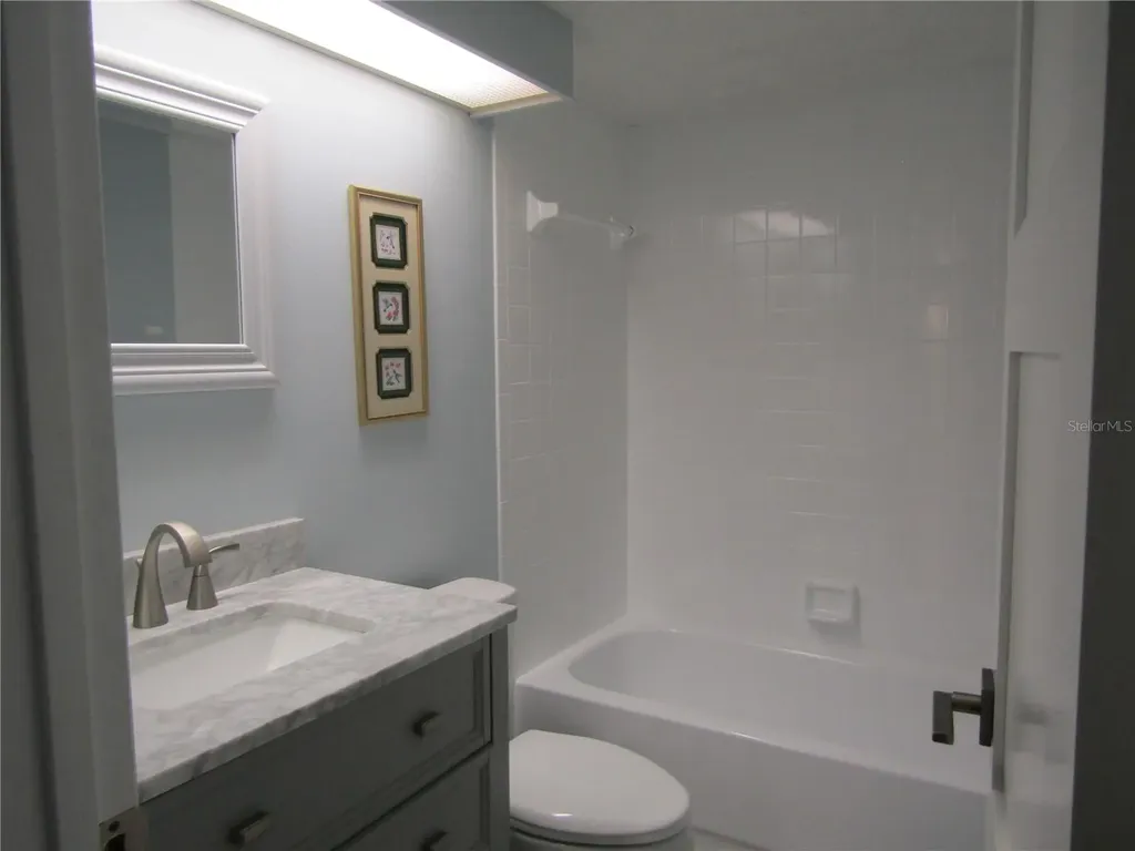 5136 Harpers Croft Sarasota FL 34235