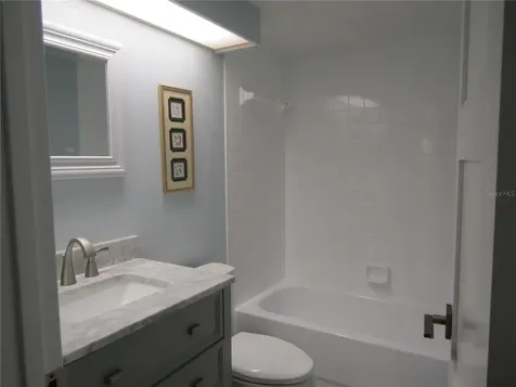 5136 Harpers Croft Sarasota FL 34235