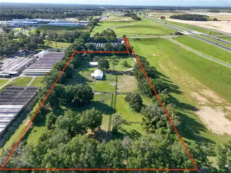 3243 W Kelly Park Road Apopka FL 32712