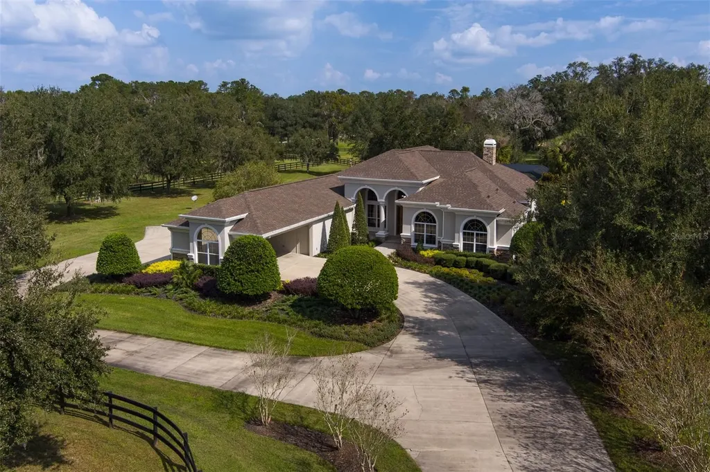 11901 NW 83rd Terrace Reddick FL 32686
