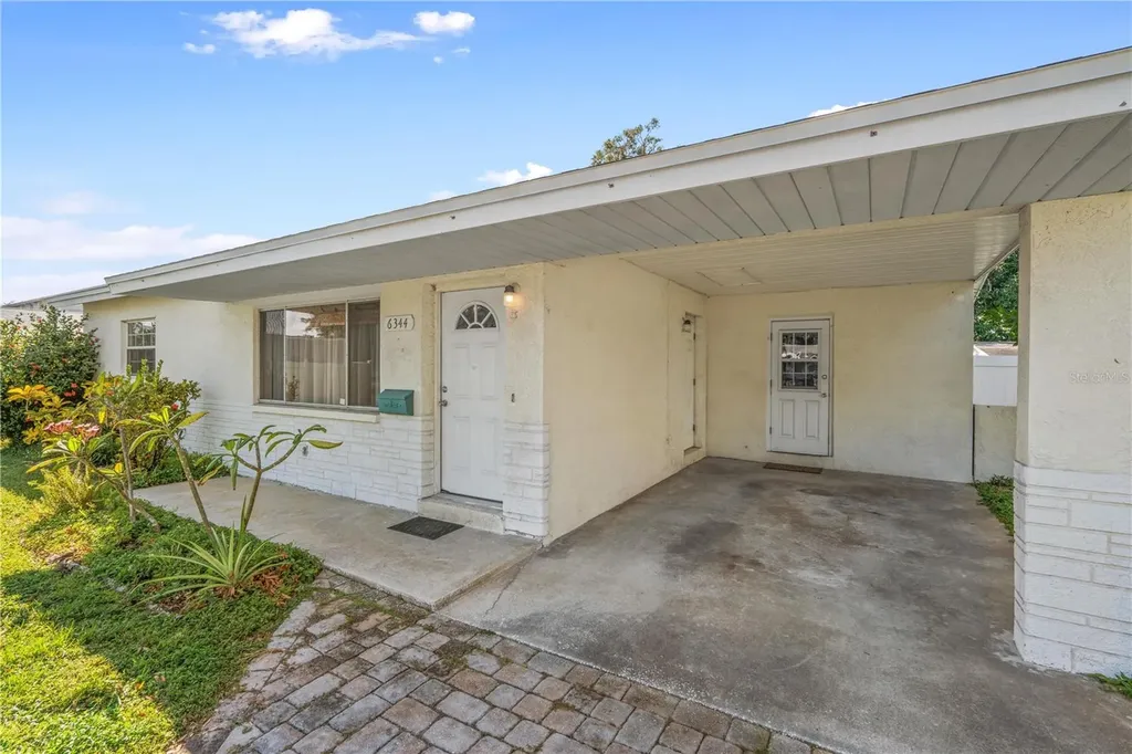 6344 20th Street N St Petersburg FL 33702