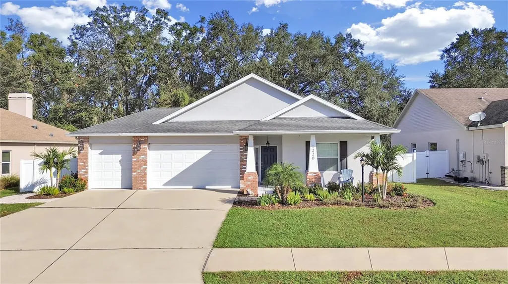 1220 Lavender Jewel Court Plant City FL 33563