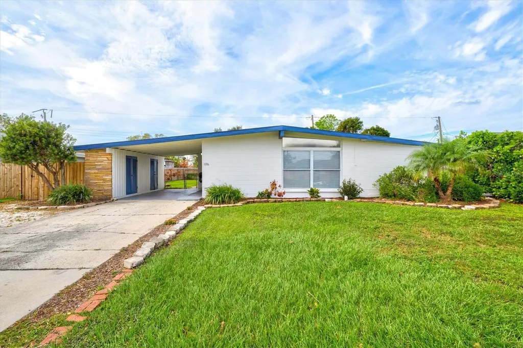 1206 Harvard Avenue Bradenton FL 34207