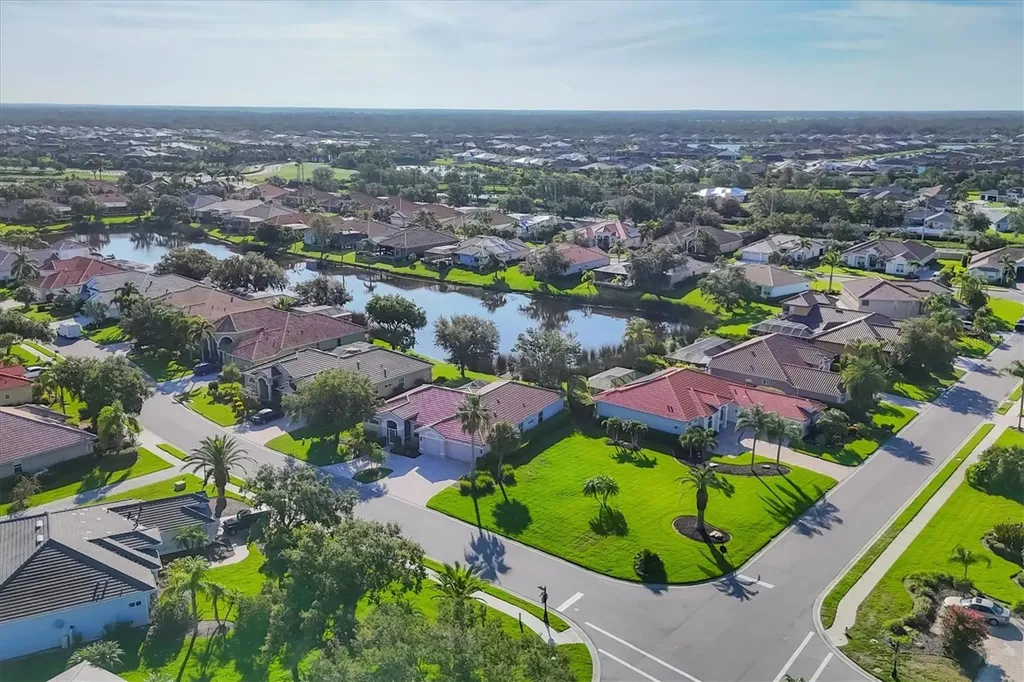 2921 Seasons Boulevard Sarasota FL 34240