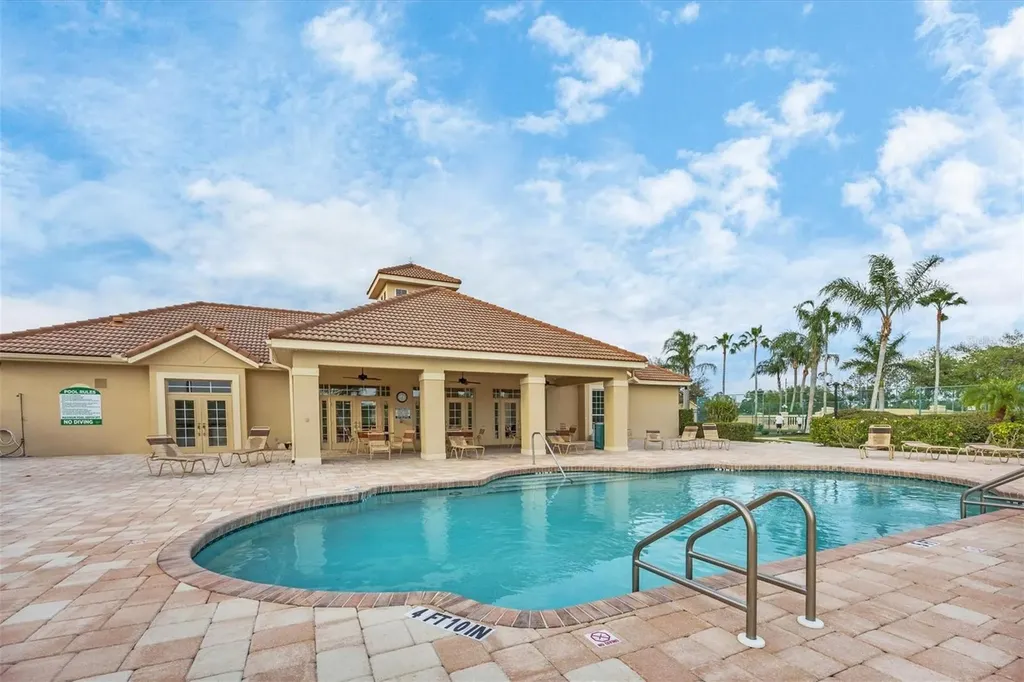 2921 Seasons Boulevard Sarasota FL 34240
