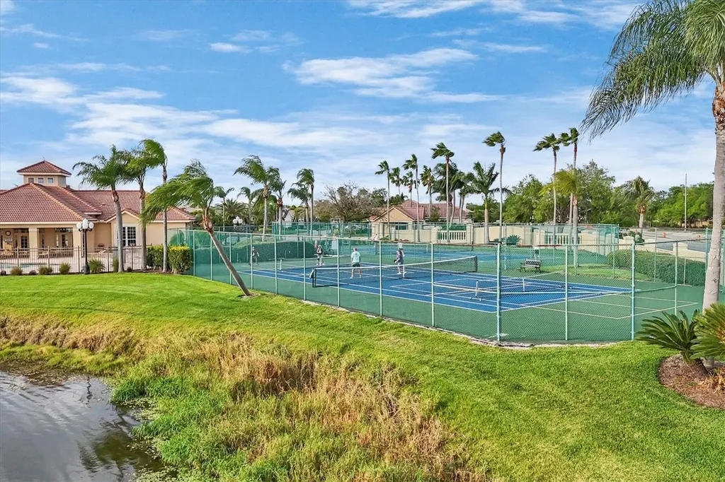 2921 Seasons Boulevard Sarasota FL 34240