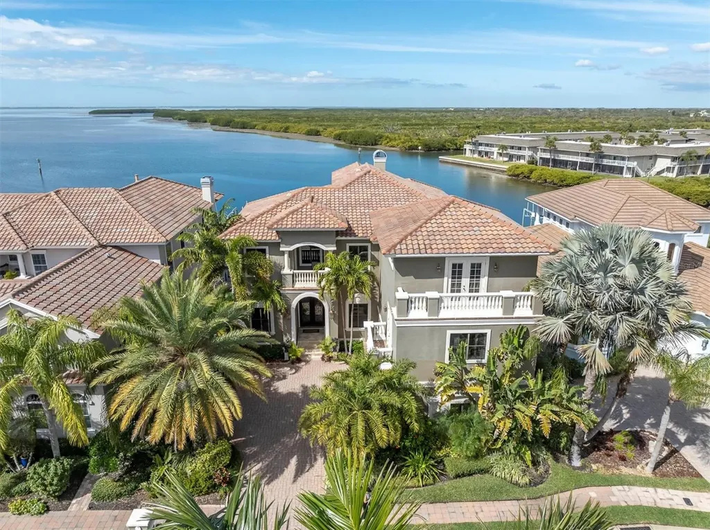 4118 Causeway Vista Drive Tampa FL 33615