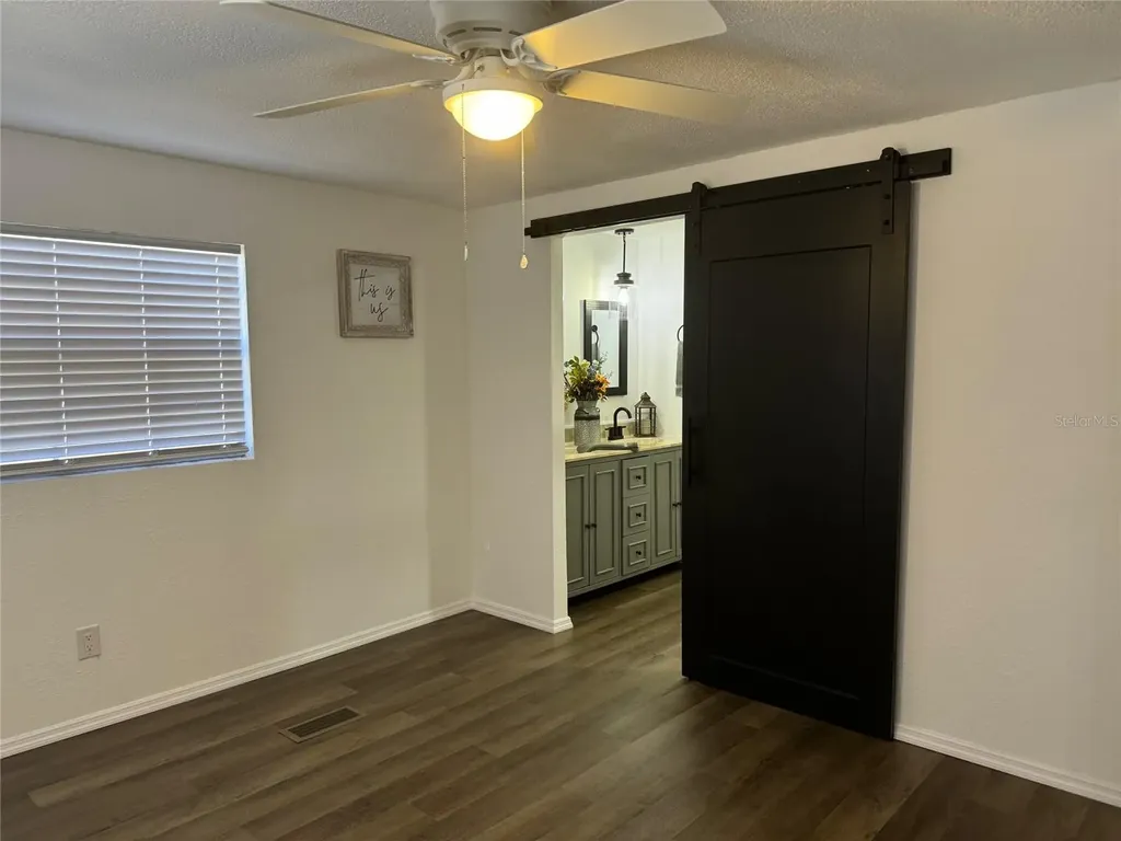 9437 N Singapore Avenue Dunnellon FL 34433