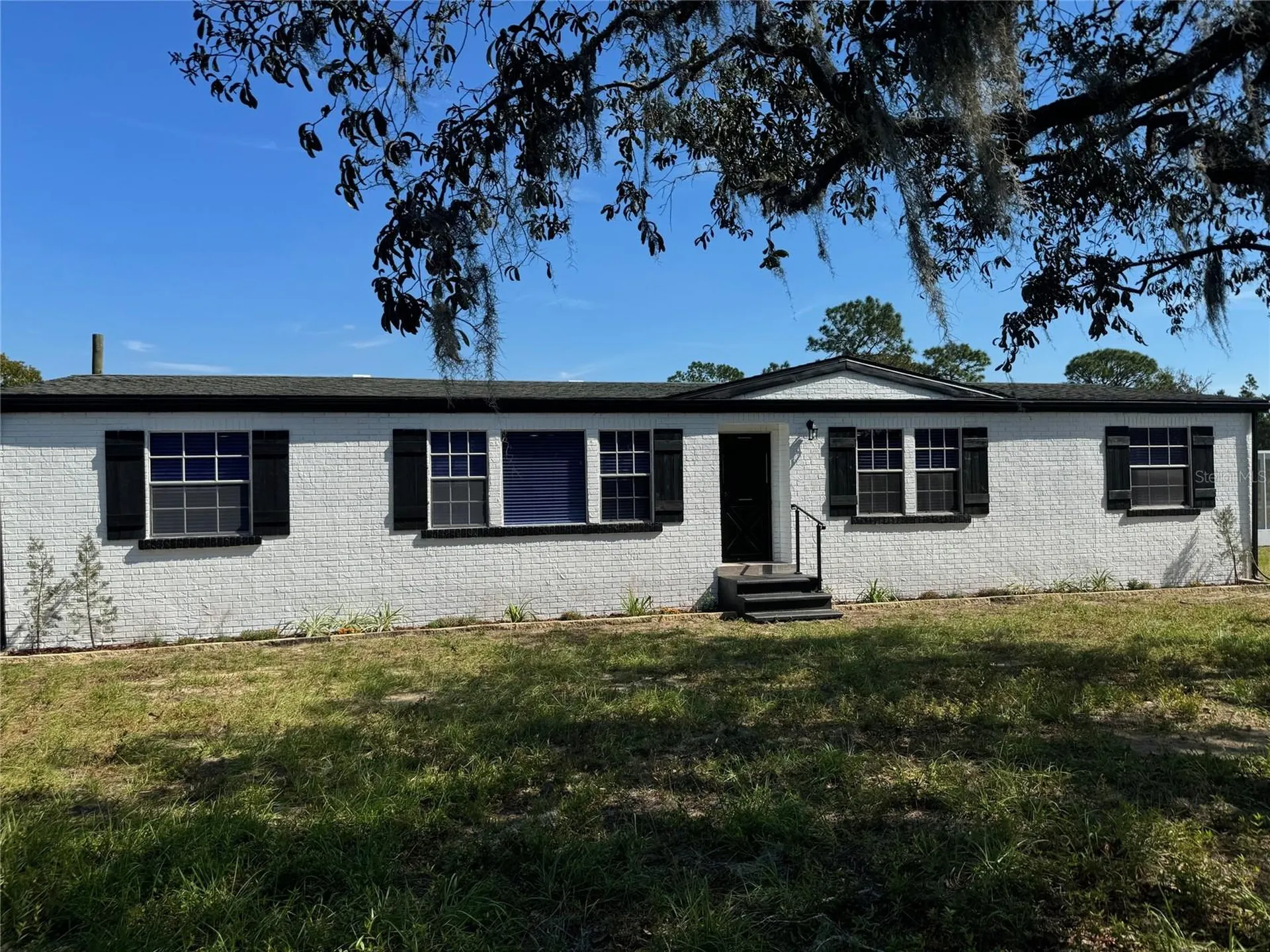 9437 N Singapore Avenue Dunnellon FL 34433