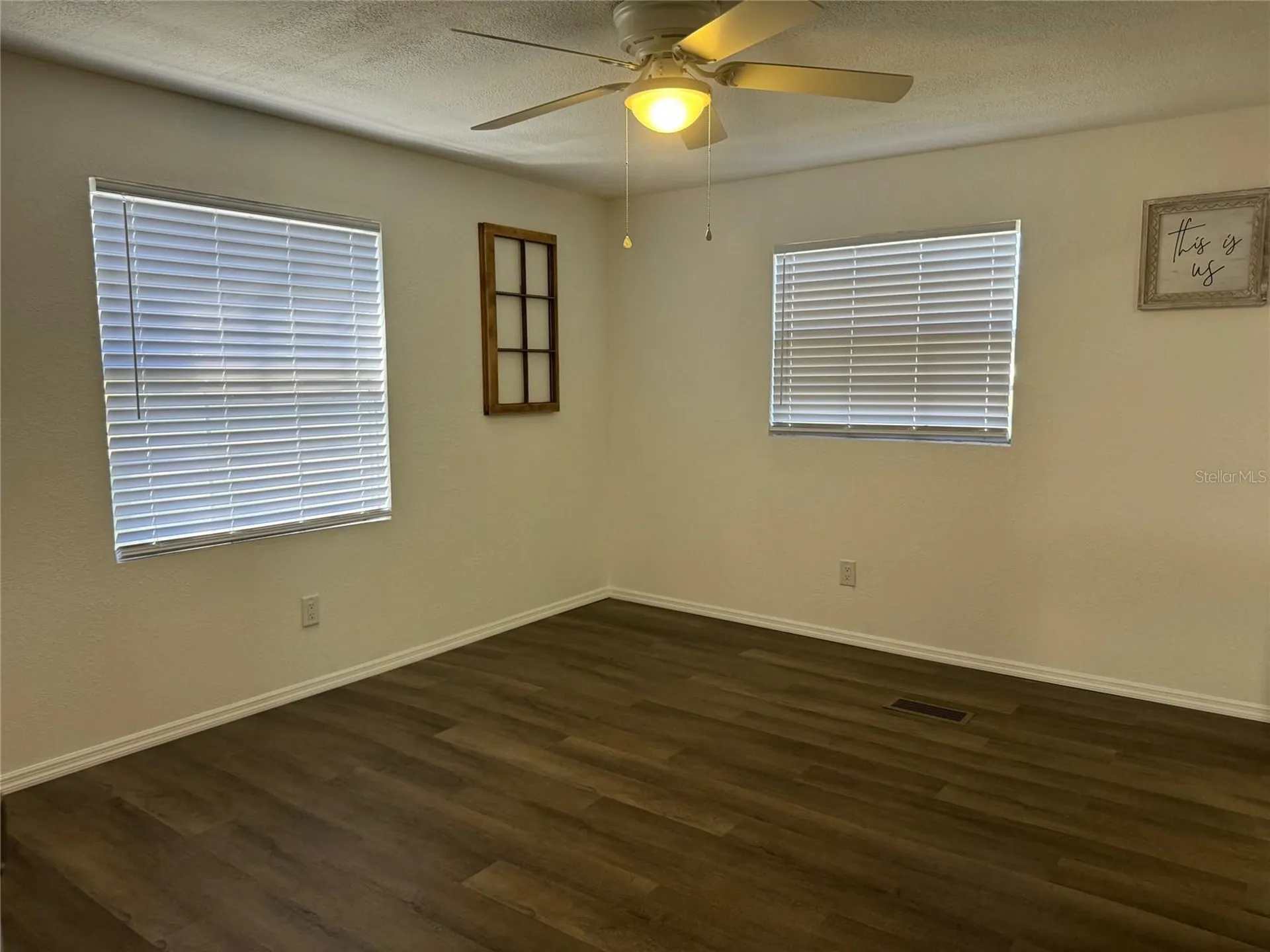 9437 N Singapore Avenue Dunnellon FL 34433