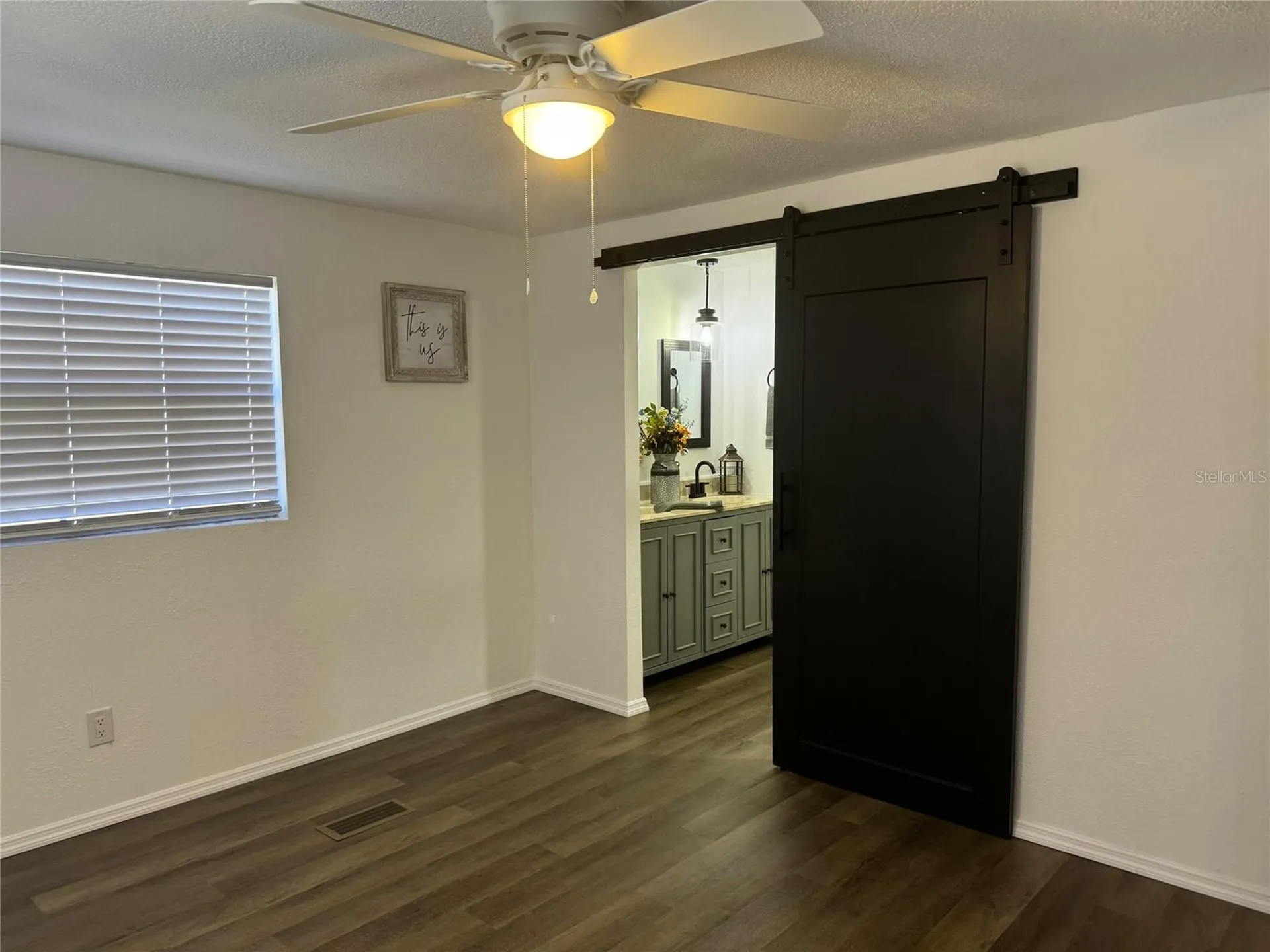 9437 N Singapore Avenue Dunnellon FL 34433
