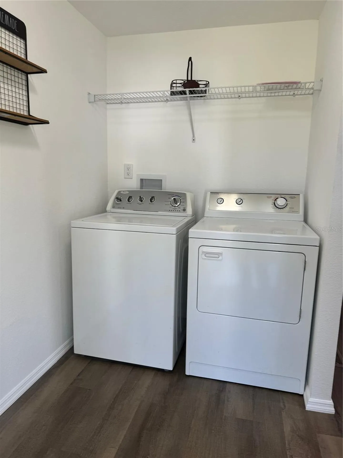 9437 N Singapore Avenue Dunnellon FL 34433