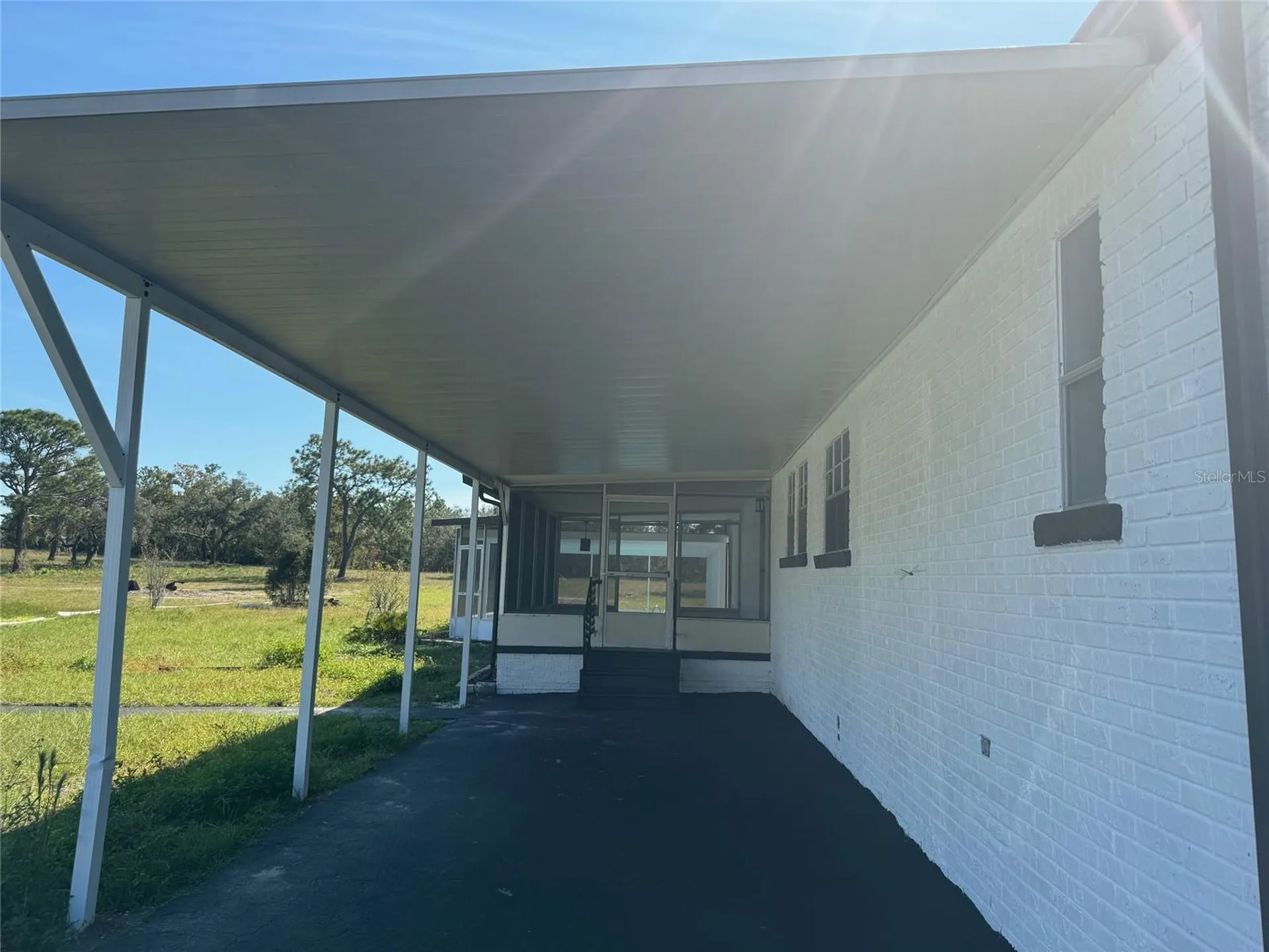 9437 N Singapore Avenue Dunnellon FL 34433