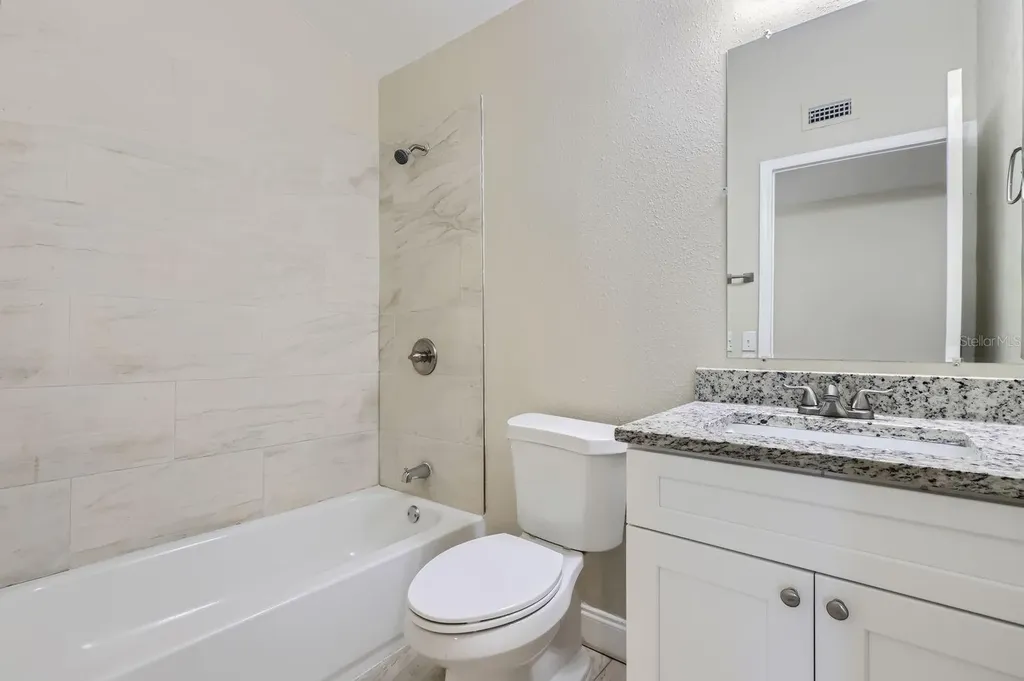 524 E Church Street Deland FL 32724