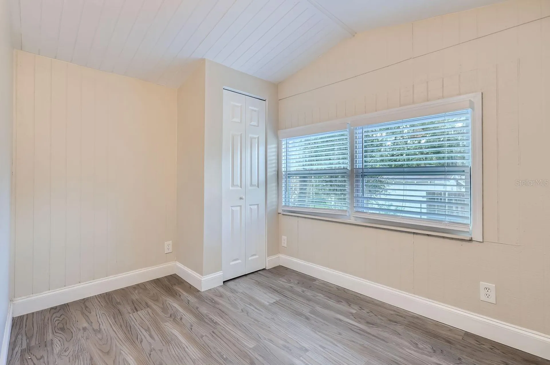 524 E Church Street Deland FL 32724
