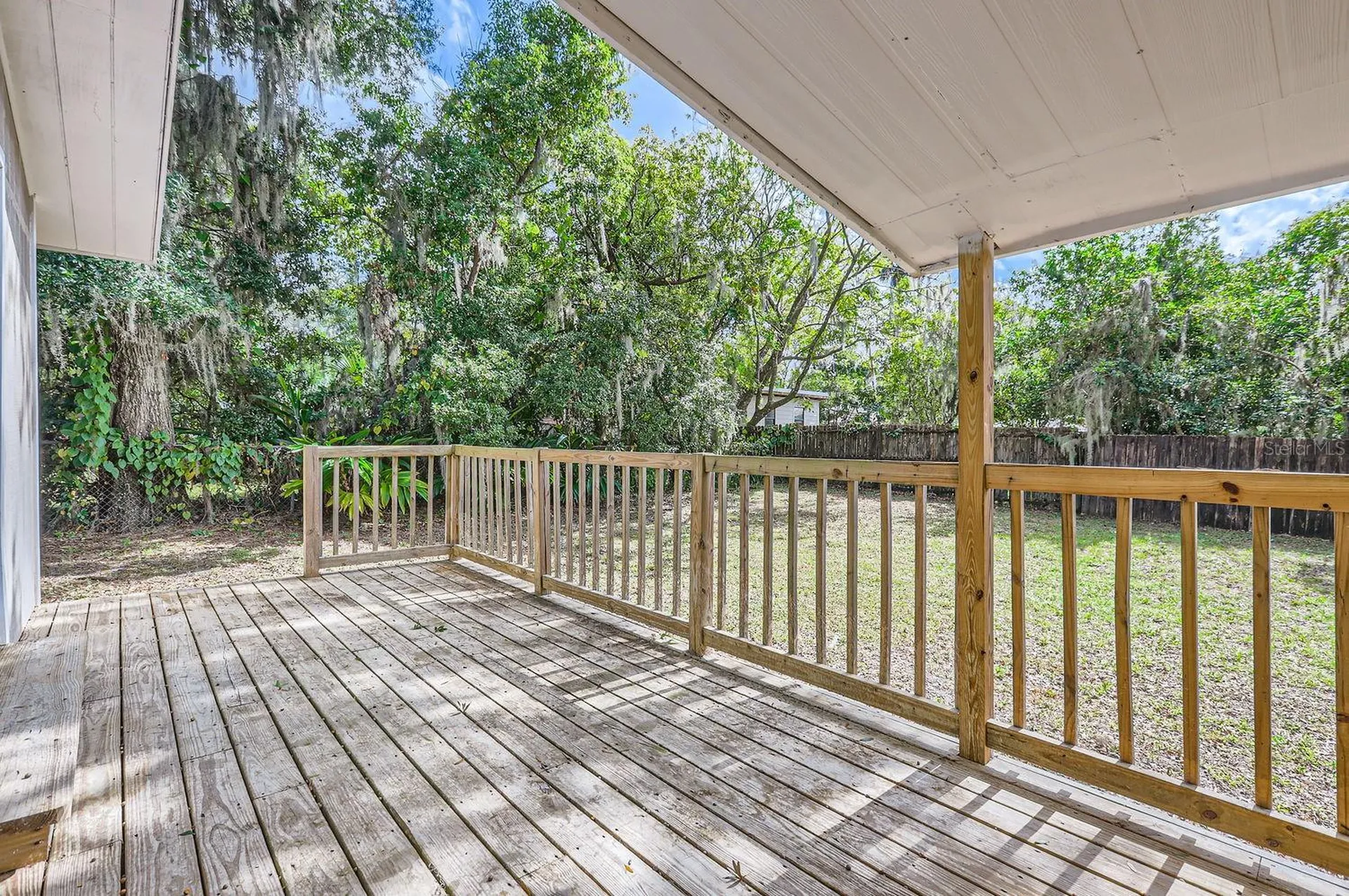 524 E Church Street Deland FL 32724