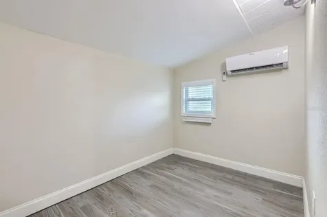 524 E Church Street Deland FL 32724