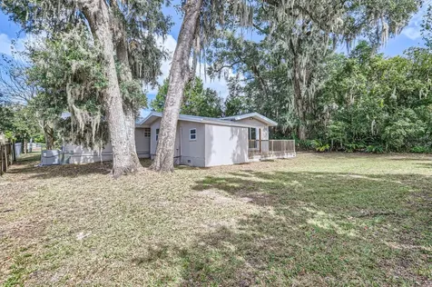 524 E Church Street Deland FL 32724