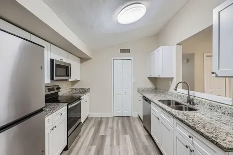 524 E Church Street Deland FL 32724
