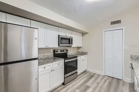 524 E Church Street Deland FL 32724