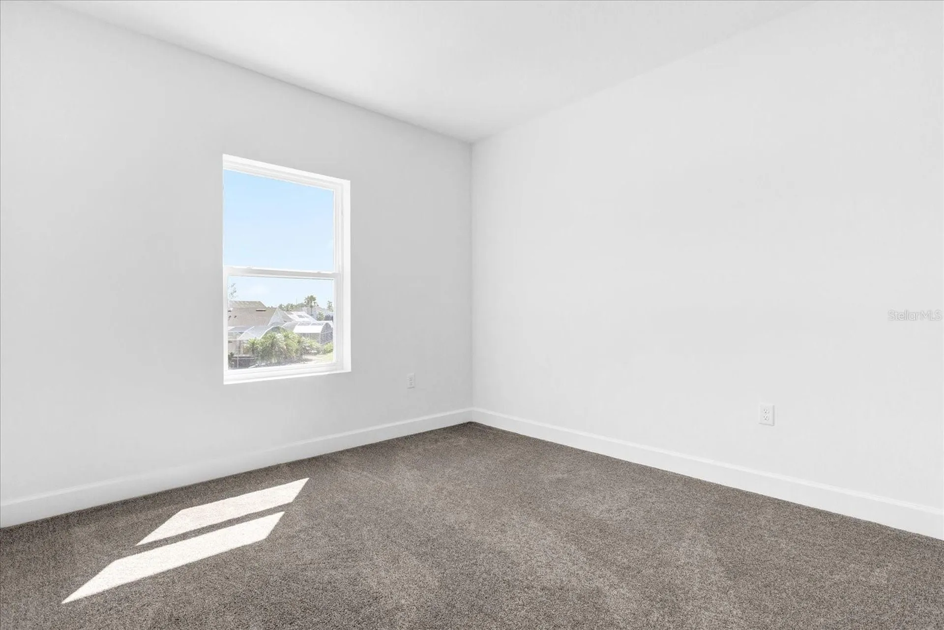 454 Lake Shore Parkway Davenport FL 33896