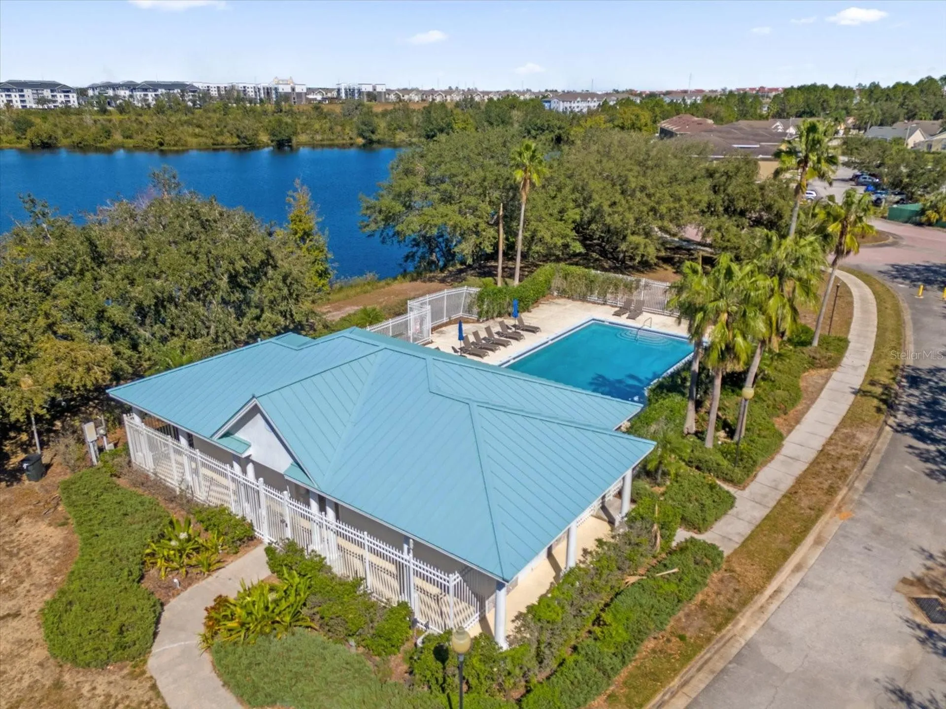 454 Lake Shore Parkway Davenport FL 33896